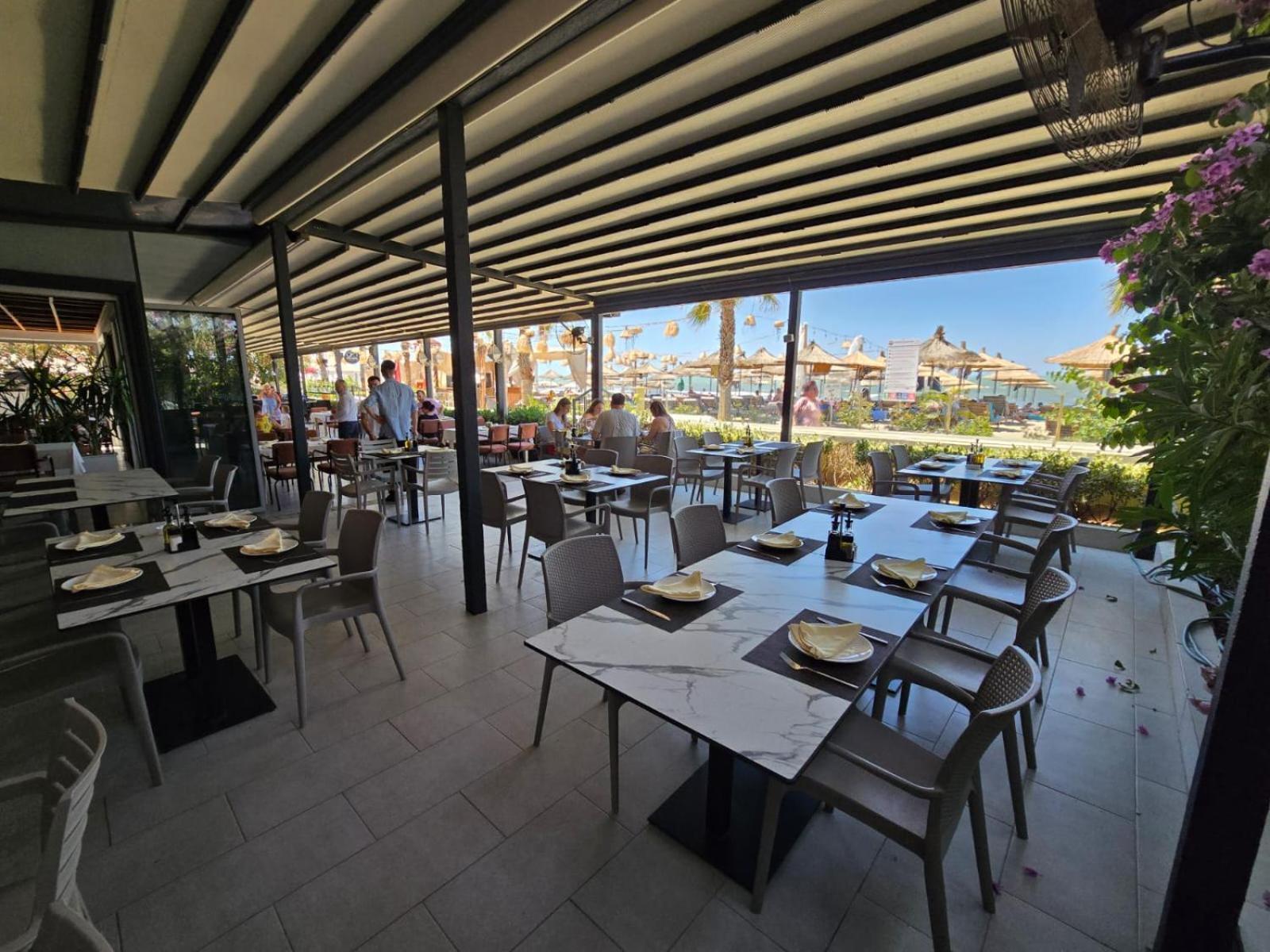 Okej Hotell Golem (Tirana)