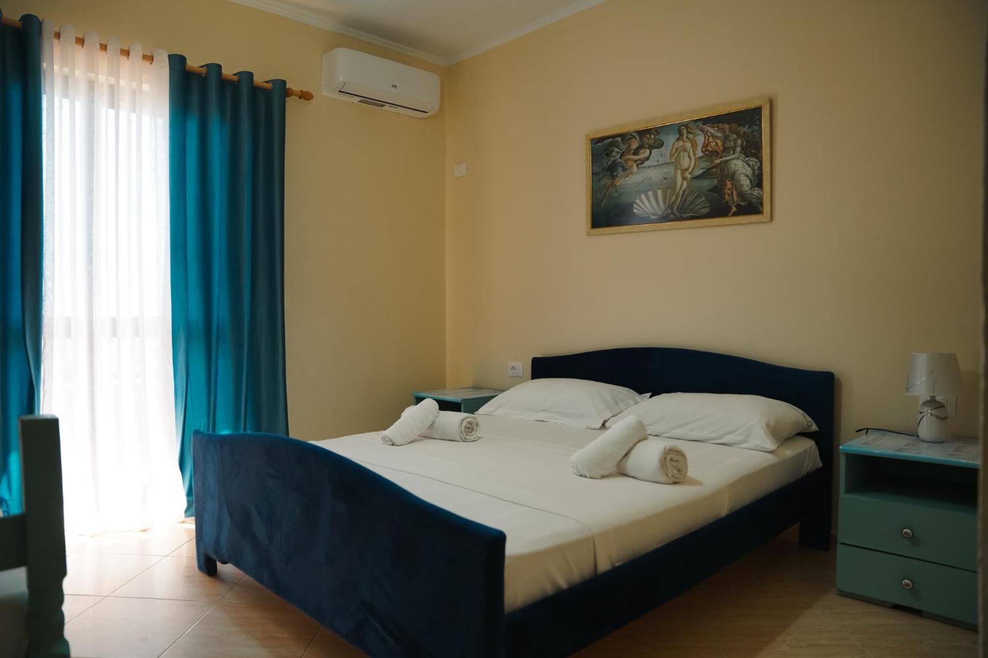Okej Hotel *